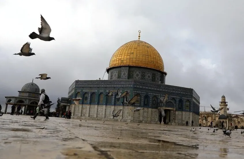 وزراء إسرائيليون يصفون إغلاق الأقصى أمام اليهود بـ”المهين”